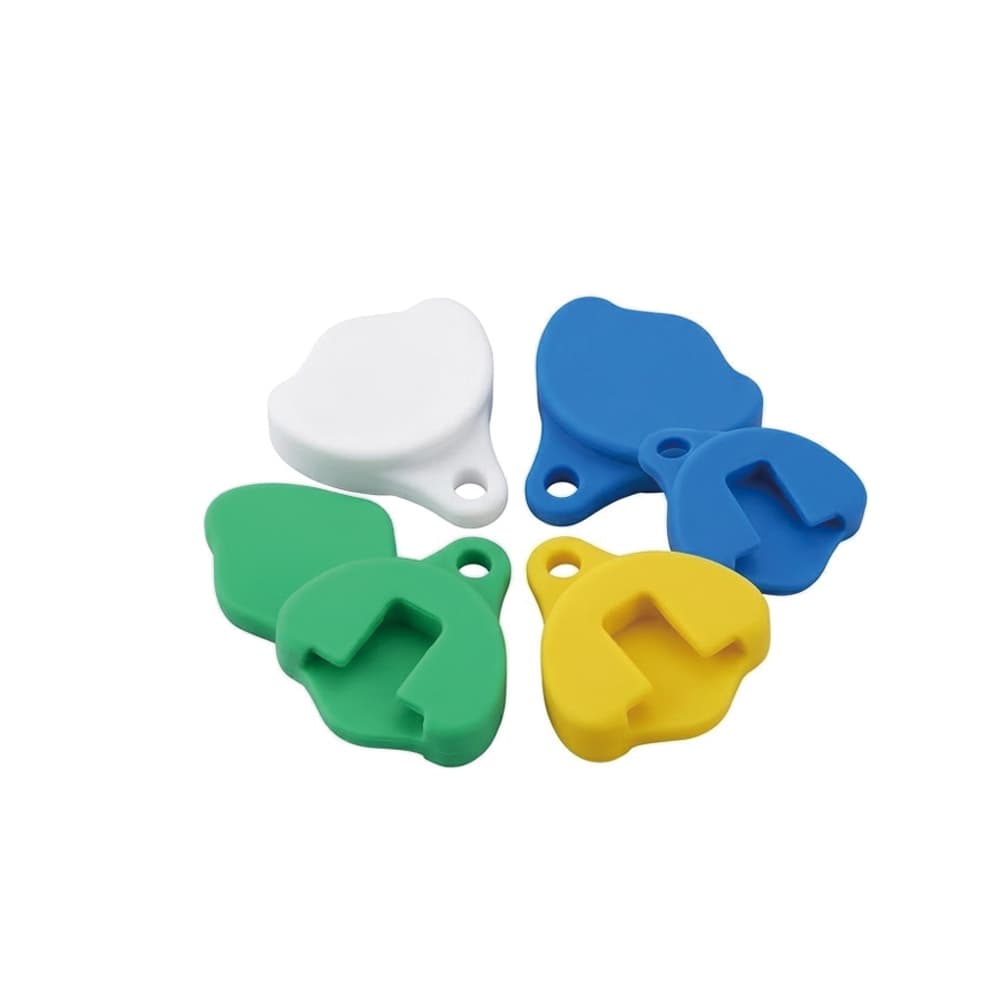 Clip On Reusable Can Lid gallery 1
